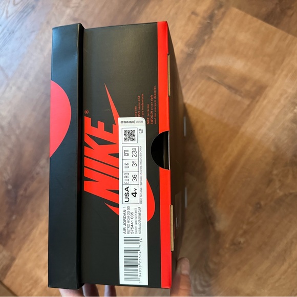 BRAND NEW air Jordan 1 high tops black and gray. 4Y for elementary school kids